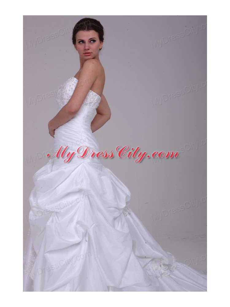 Princess Strapless Beading Taffeta Wedding Dress with Court Train