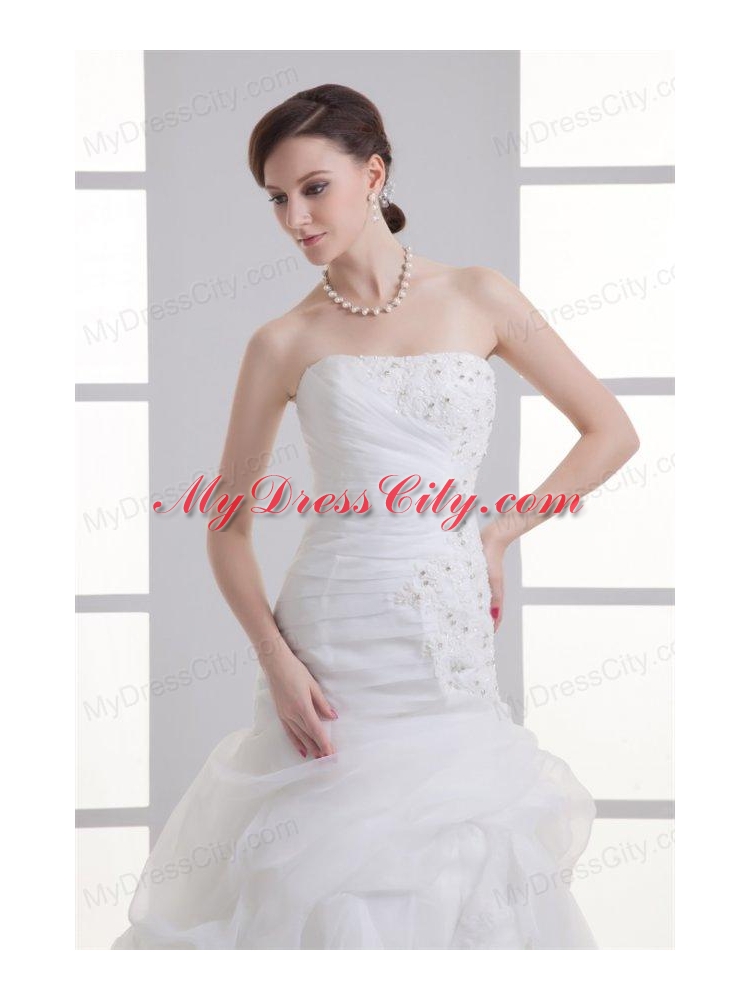 A-line Strapless Hand Made Flowers Pick-ups Appliques Wedding Dress