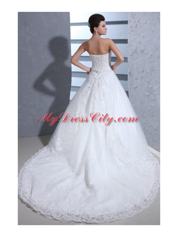 Ball Gown Strapless Lace Appliques Wedding Dress with Chapel Train