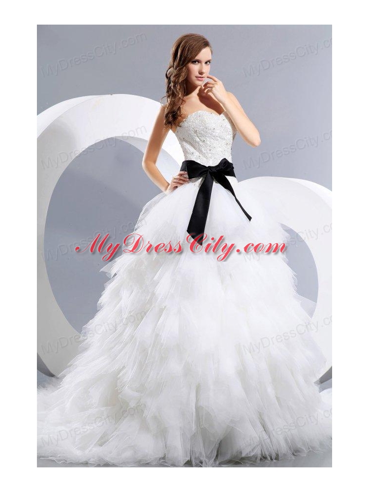 Luxurious A-Line Sweetheart Beading Court Train Tulle Wedding Dress