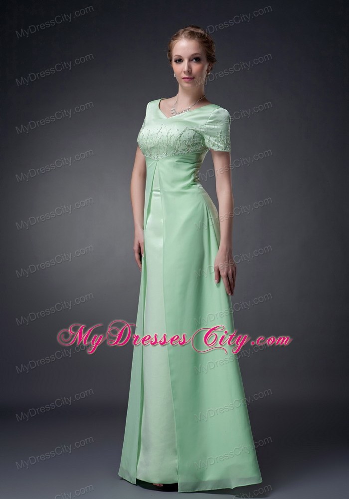 A-line V-neck Apple Green Short Sleeves Mother of Groom Dress Beading