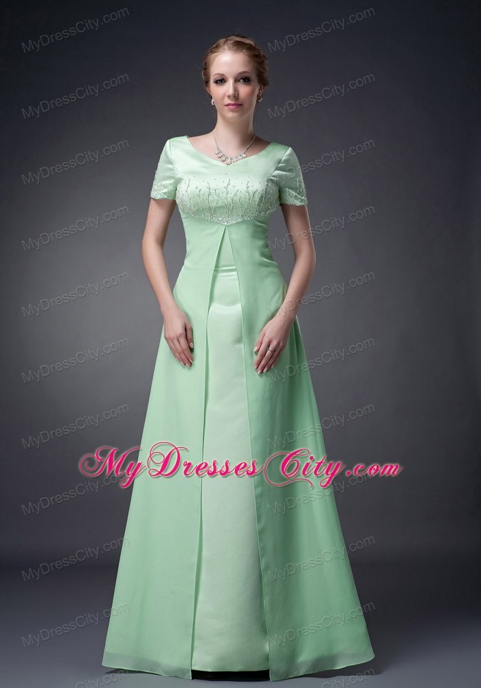 A-line V-neck Apple Green Short Sleeves Mother of Groom Dress Beading