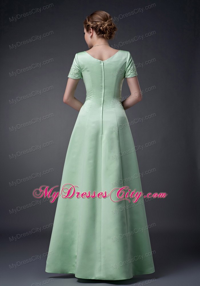 A-line V-neck Apple Green Short Sleeves Mother of Groom Dress Beading