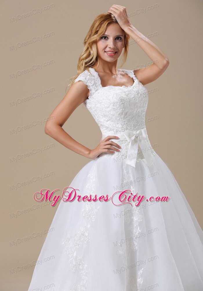 Princess Short Sleeves and Lace Bodice Wedding Dress with Bowknot Belt