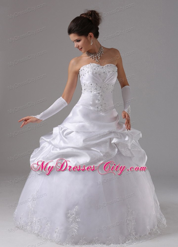 White Ball Gown Rhinestones Wedding Dress with Appliques and Pick-ups