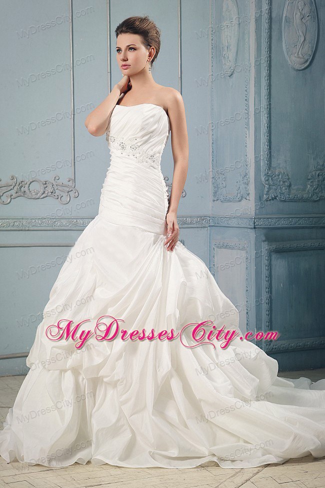 Ball Gown Appliques and Ruches Wedding Gown with Pick-ups