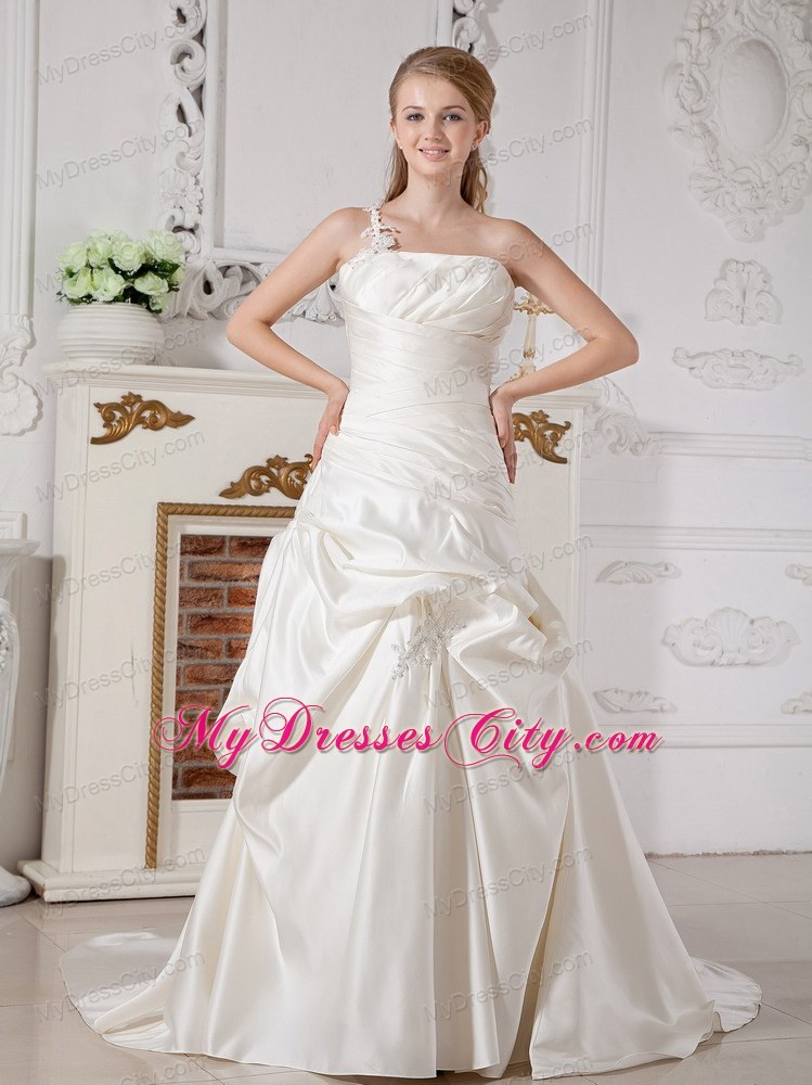 One Shoulder Appliques and Ruching Bridal Dress with Court Train