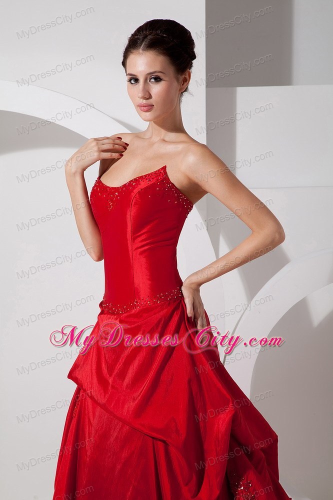 Red A-line Court Train Beading Appliques Bridal Gowns For Lady