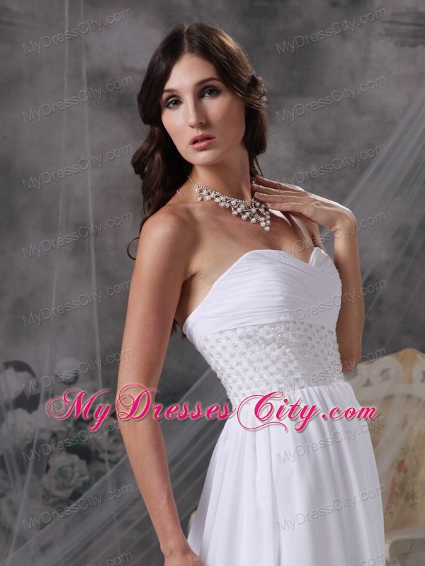 White Empire Sweetheart Court Train Chiffon Ruching Bridal Gown with Beading