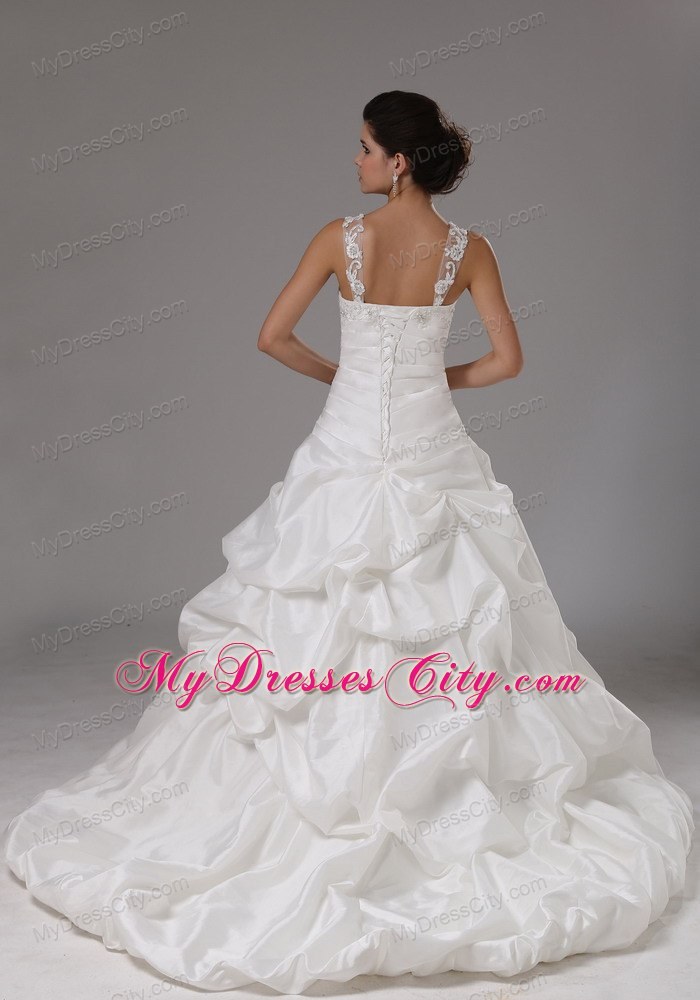 Embroidery Decorate Straps Bridal Gown With Pick-ups For Wedding Party