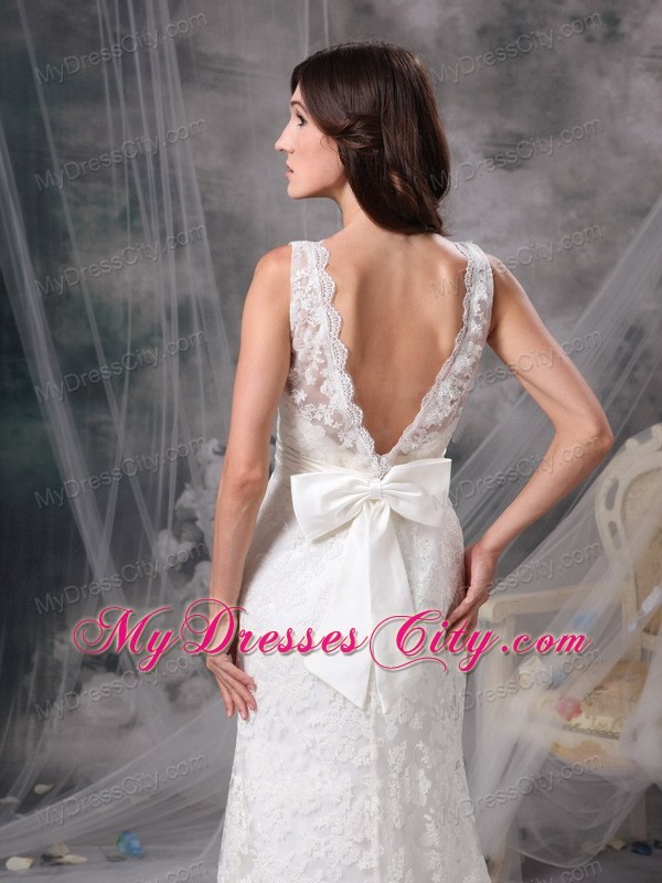 Chic Column V-neck Brush Train Lace Belt Bridal Dress