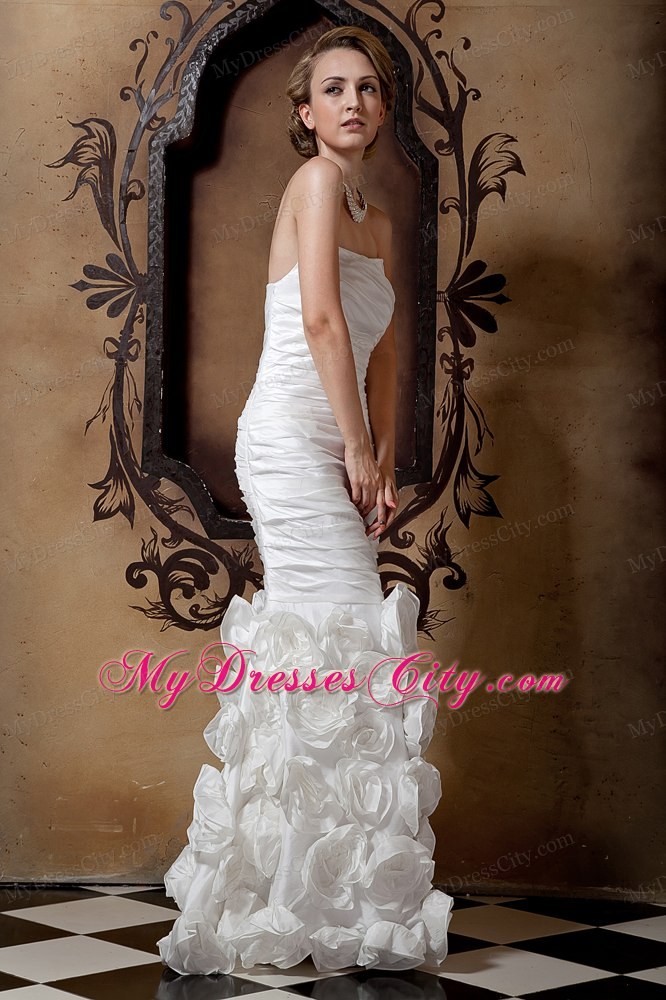 Cool Neckline Mermaid Bridal Gown with Flowers Embellished Skirt