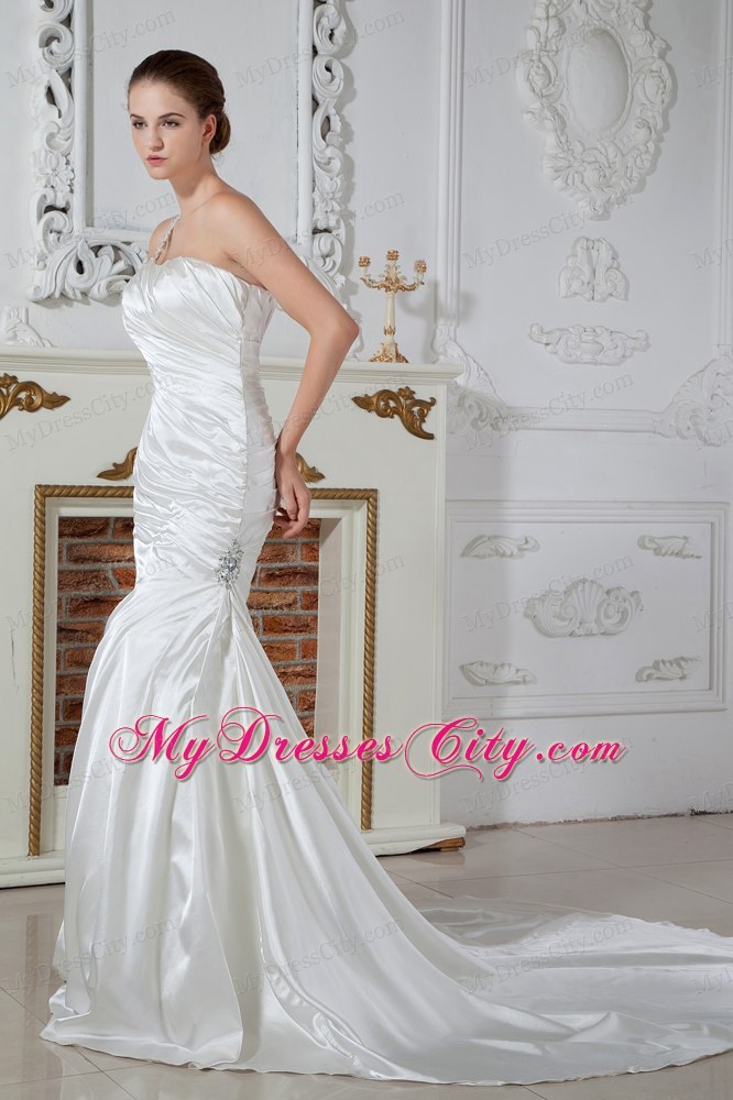 Applique Embellished One Shoulder Ruched Mermaid Wedding Dress