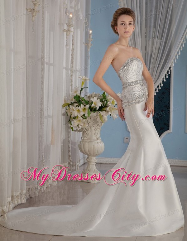 Pretty Sheathy Trumpet Sweetheart Beading Wedding Dress with Court Train