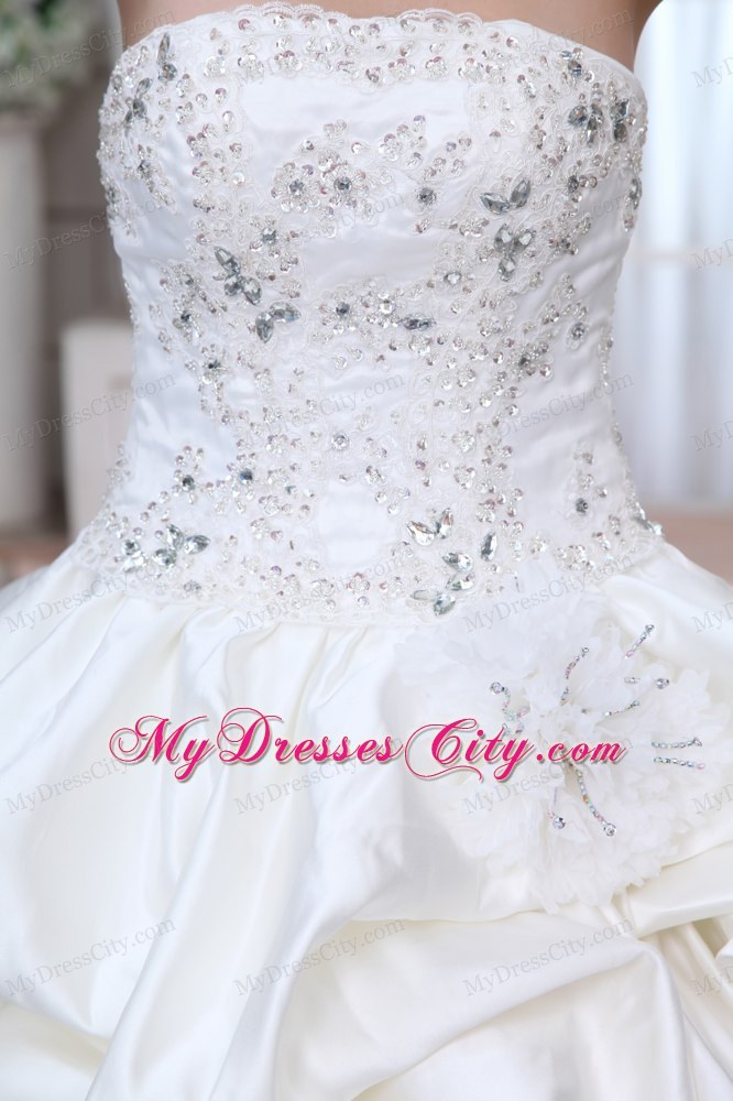 Strapless A-line Organza Beading and Appliques Wedding Dress with Pick-ups