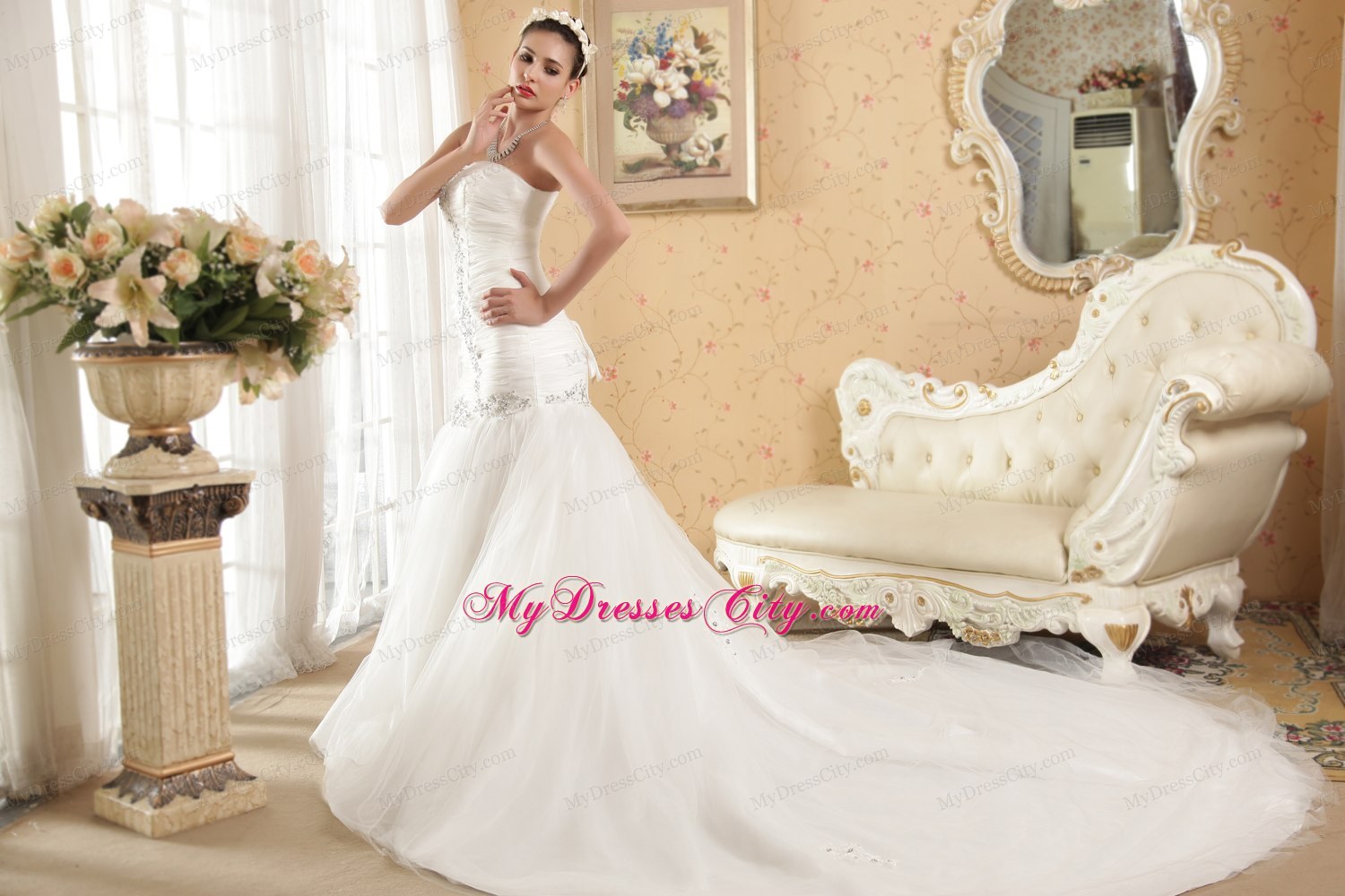 Wonderful A-line Strapless Chapel Train Beaded Organza Wedding Dresses