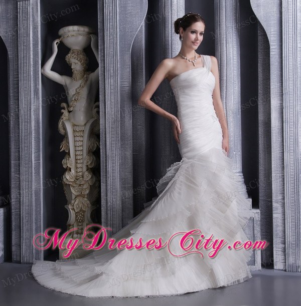 White Mermaid Single Shoulder Ruched Organza Bridal Gowns with Train