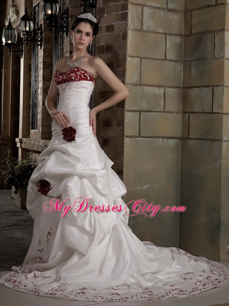 White and Red Sweetheart Embroidery and Flowers Bridal Gowns Beaded