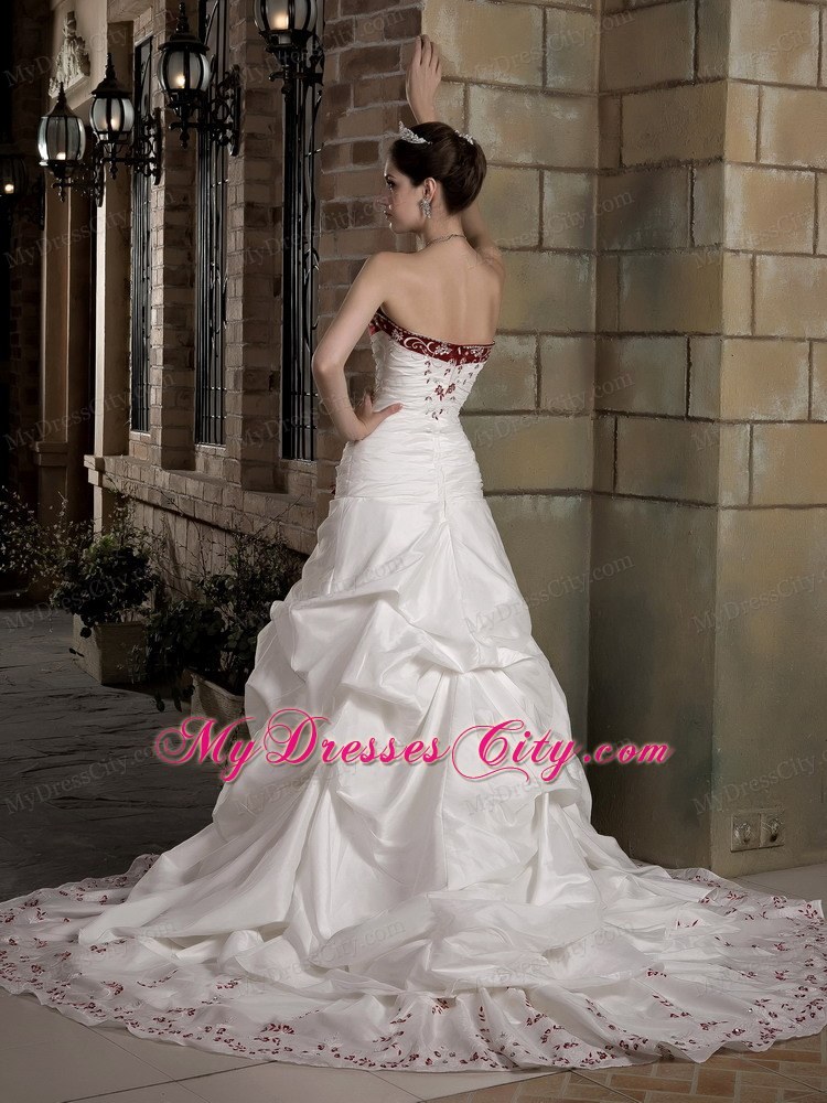 White and Red Sweetheart Embroidery and Flowers Bridal Gowns Beaded