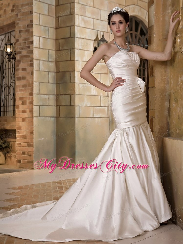 New Mermaid Strapless Chapel Train Ruched Wedding Dress 2013 Hot sale