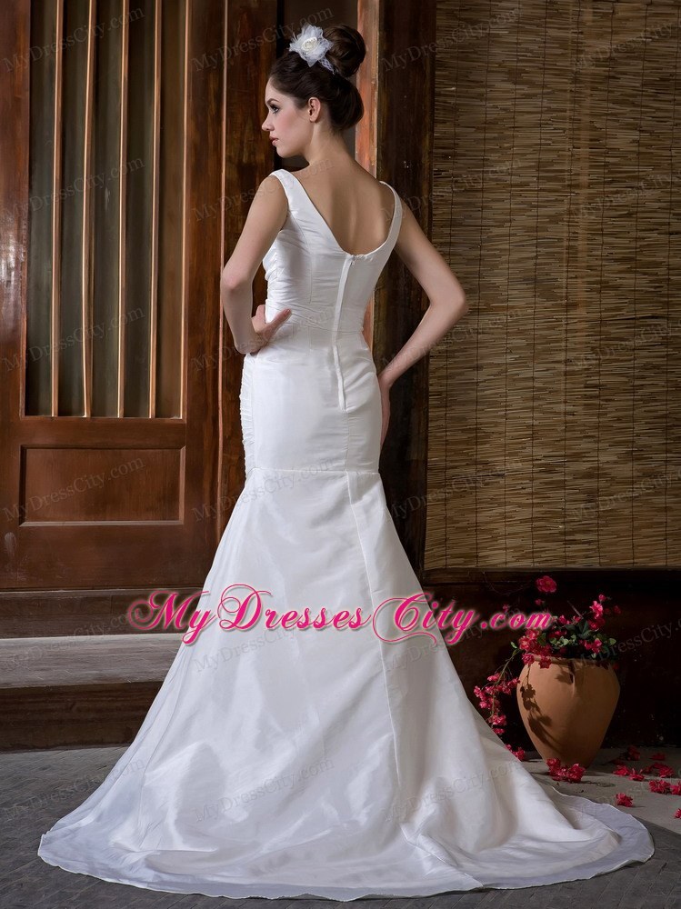 Cheap Mermaid V-neck Taffeta Ruche and Beading Court Train Bridal Gown