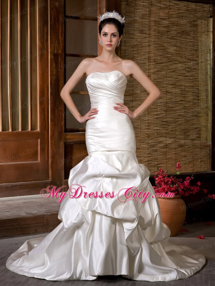 Fashion Mermaid Strapless Chapel Train Beading and Ruche Wedding Dress