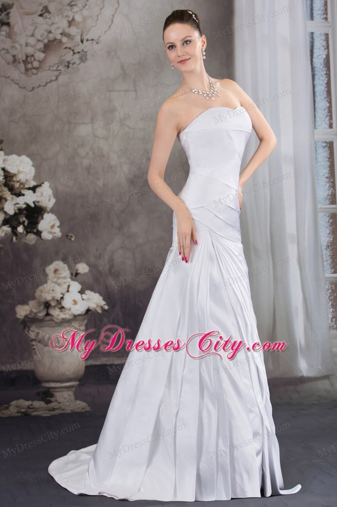 Dramatic Sweetheart A-line Brush Train Pleated Wedding Dress Lace-up