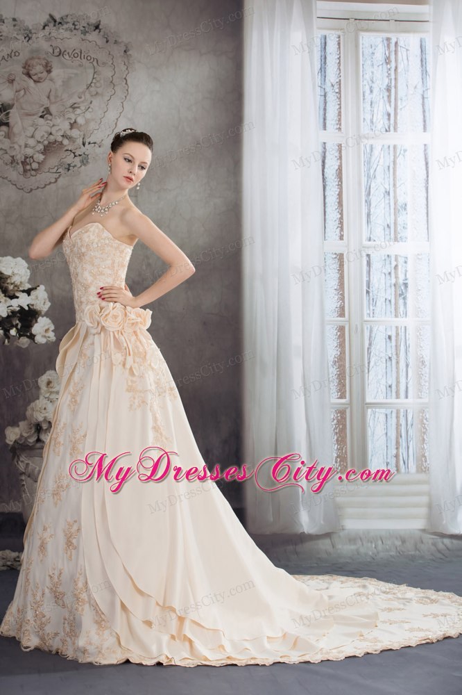 Champagne Sweetheart A-line Appliques Flowery Wedding Dress under 250