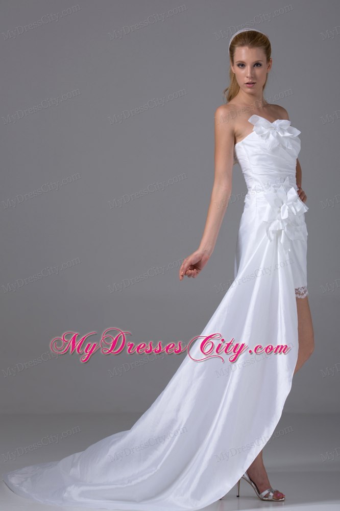 2013 Strapless Hand Made Flowers Ruched High-low Beach Wedding Dress