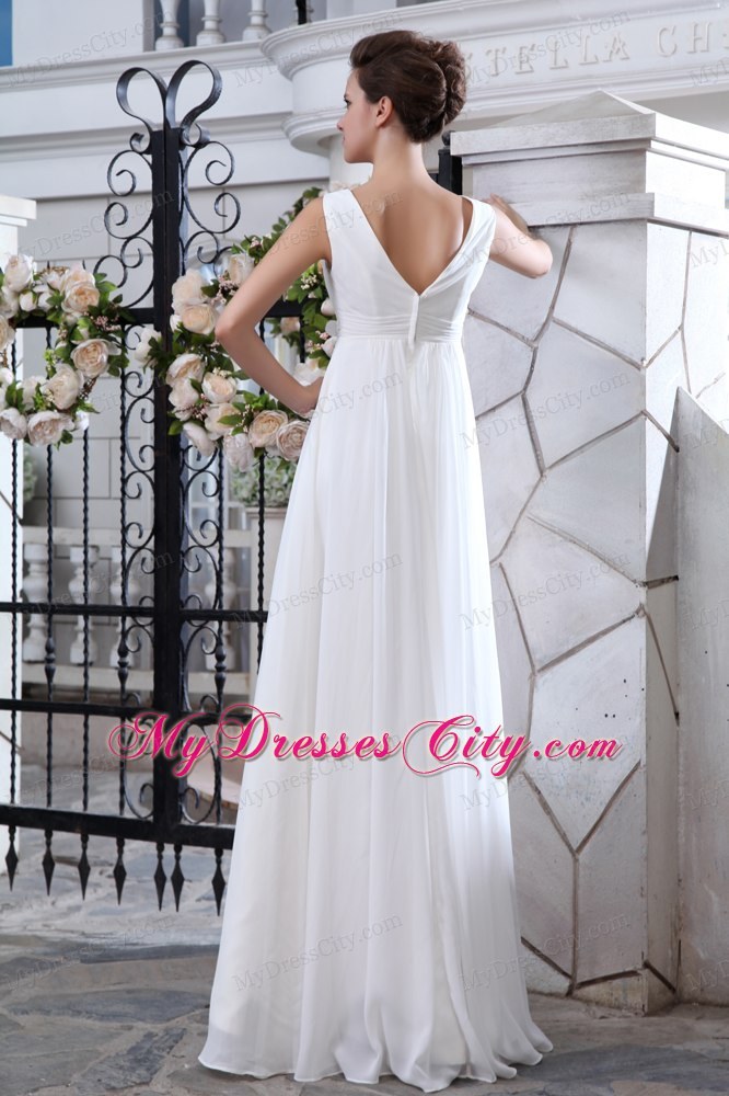 Plus Size A-line V-neck Ruches and Appliques Bridal Dresses Floor-length