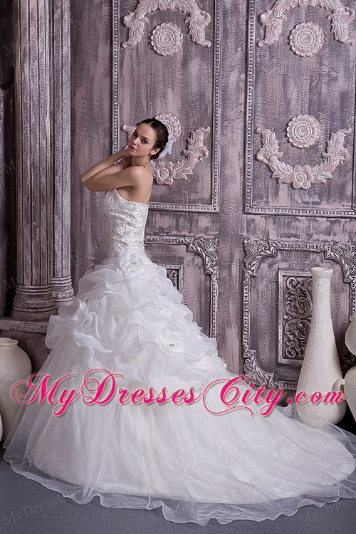 Showy Strapless Beading and Pick-ups Princess Bridal Dress with Train