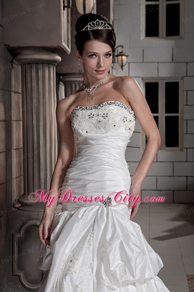 Beautiful Court Train Chapel Train Lace-up Beaded Bridal Gown