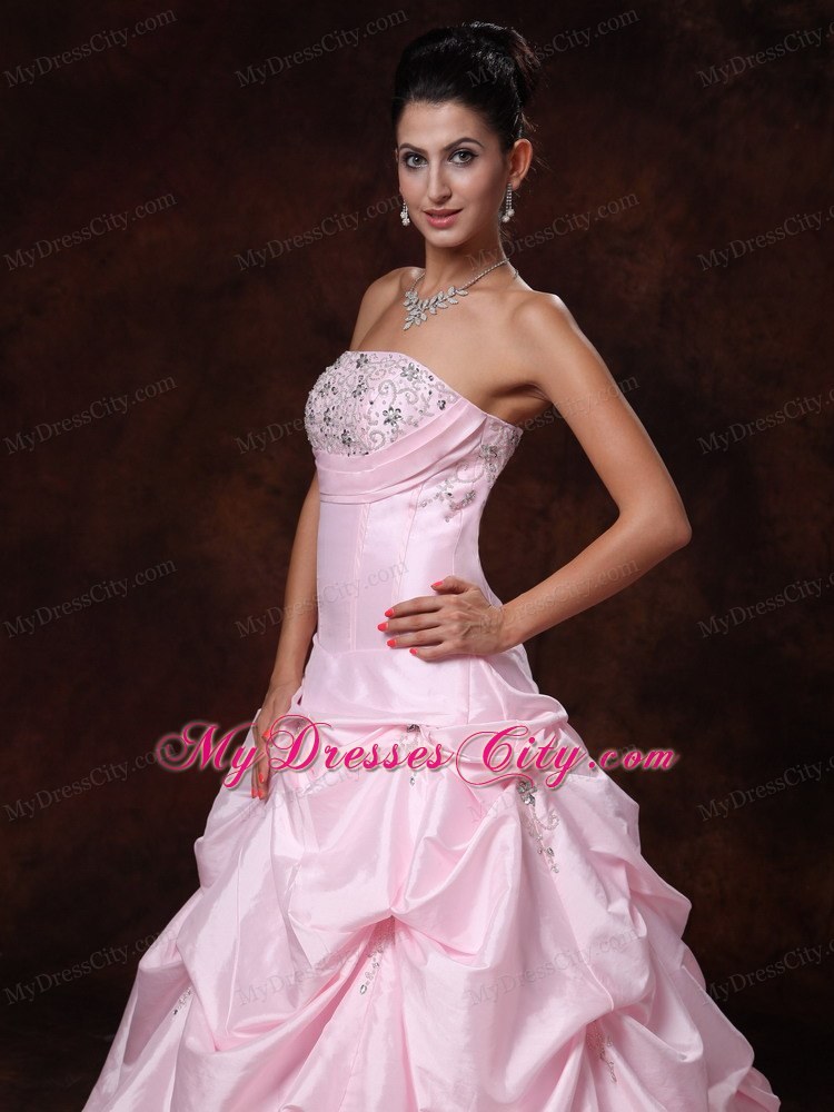 Pick-ups Strapless A-Line Chapel Train Wedding Dress in Pink