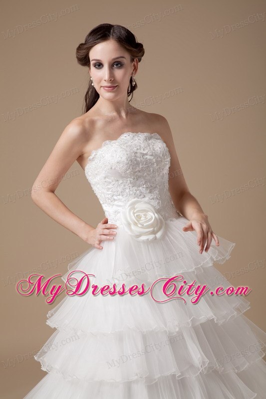 Beautiful Strapless Hand Made Flower and Appliques Bridal Gown