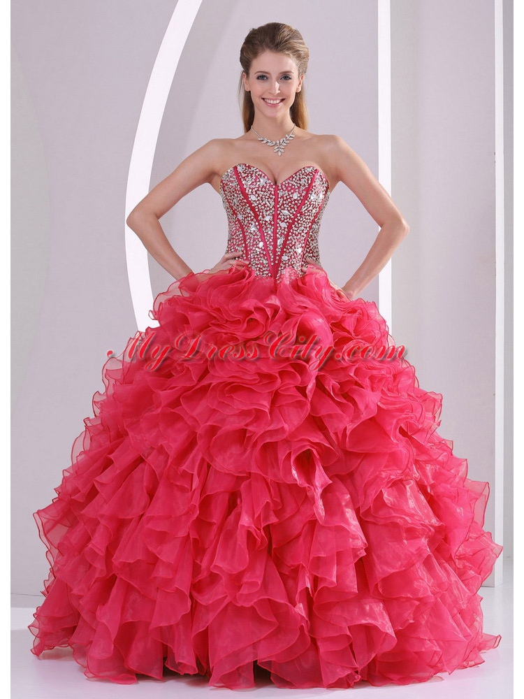 Red Ball Gown Sweetheart Ruffles and Beading Decorate Quinceanera Gowns in Sweet 16