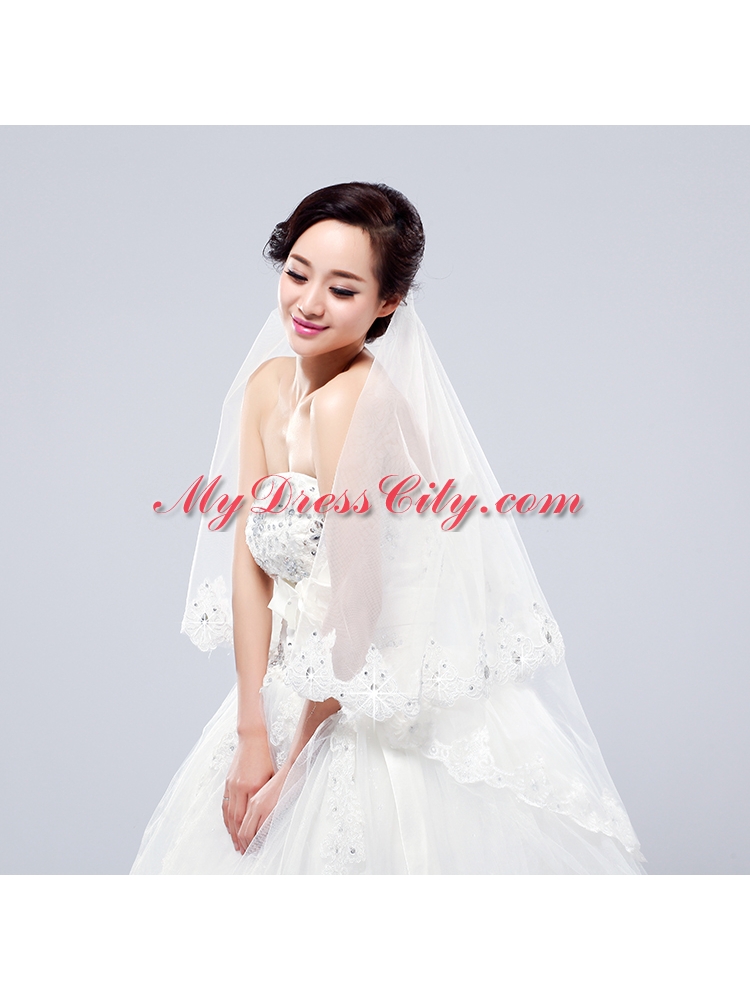 2014 Two-Tier Tulle Lace Appliques Edge Bridal Veils