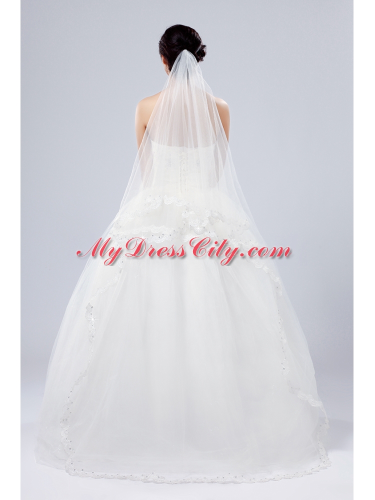 Angle Cut Two-Tier Lace Appliques Edge Chapel Bridal Veils