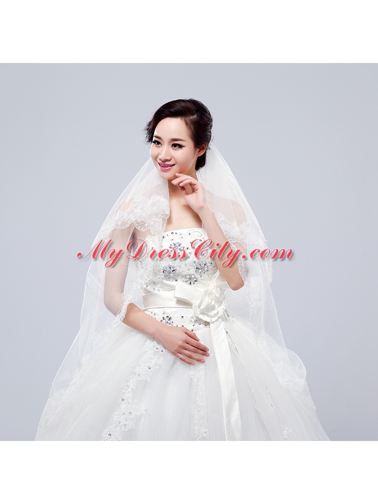 Elegant One-Tier Lace Edge Elbow Veils for Wedding Party