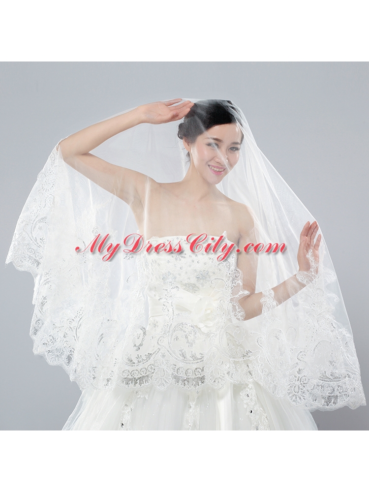 Two-Tier Lace Edge Wedding Veil for Wedding Party