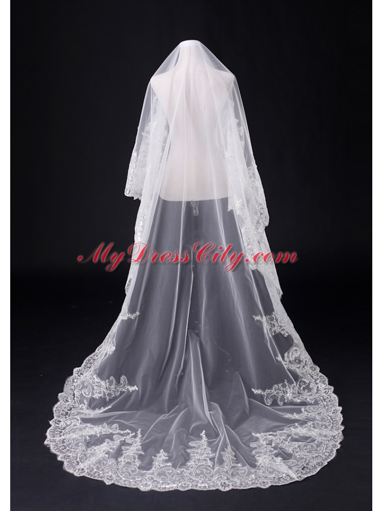 Two-Tier Lace Edge Wedding Veil for Wedding Party