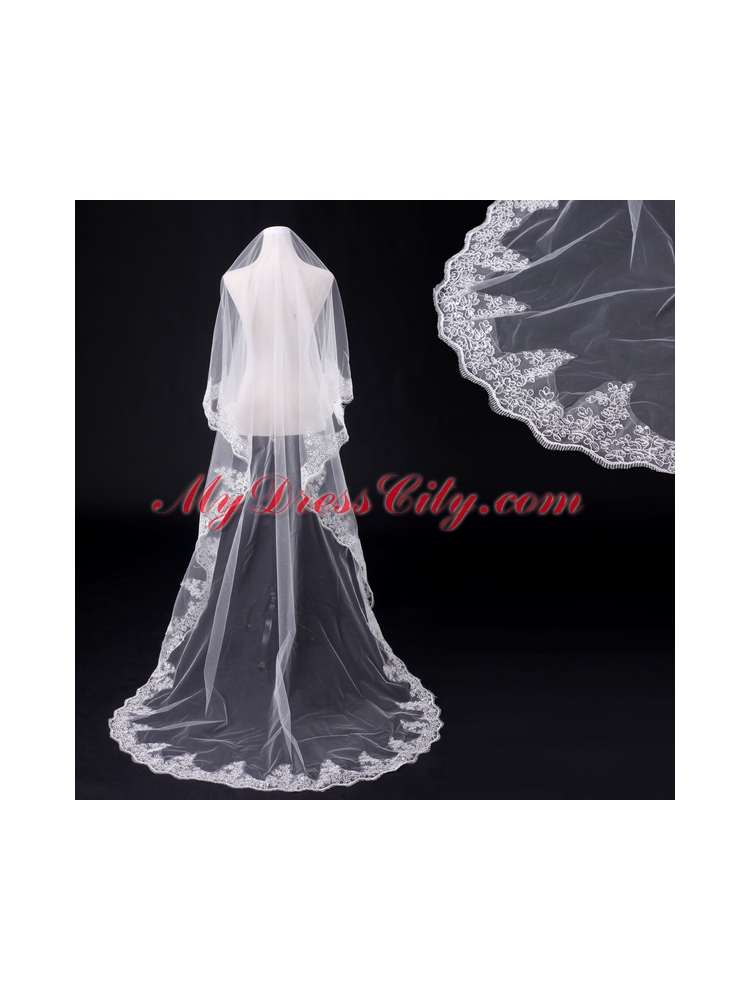 Two-Tier Tulle White Bridal Veils with Lace Edge