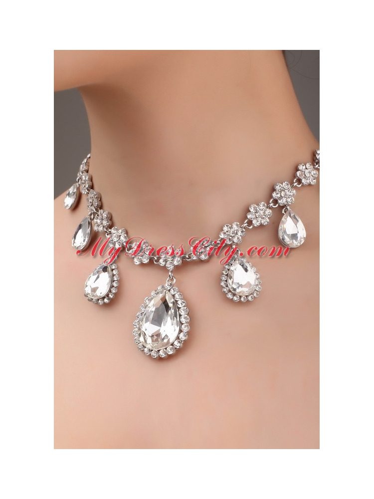 High Quality Crystal and Rhinestone Necklace and Crown