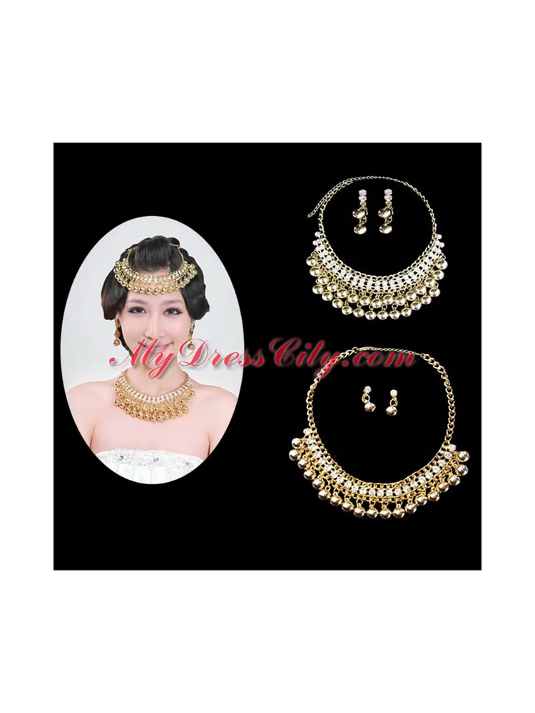 Gorgeous Vintage Style Alloy Plated Ladies Jewelry Sets Including Necklace And Earrings