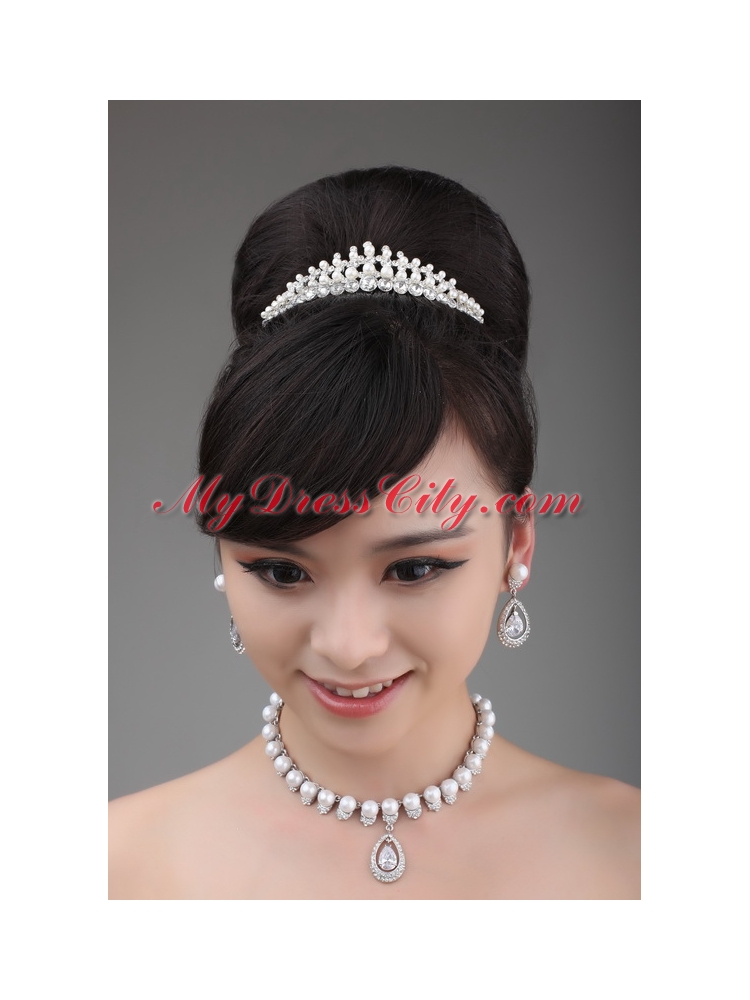 Together with Rhinestone Pearl and Alloy in Necklace and Tiara