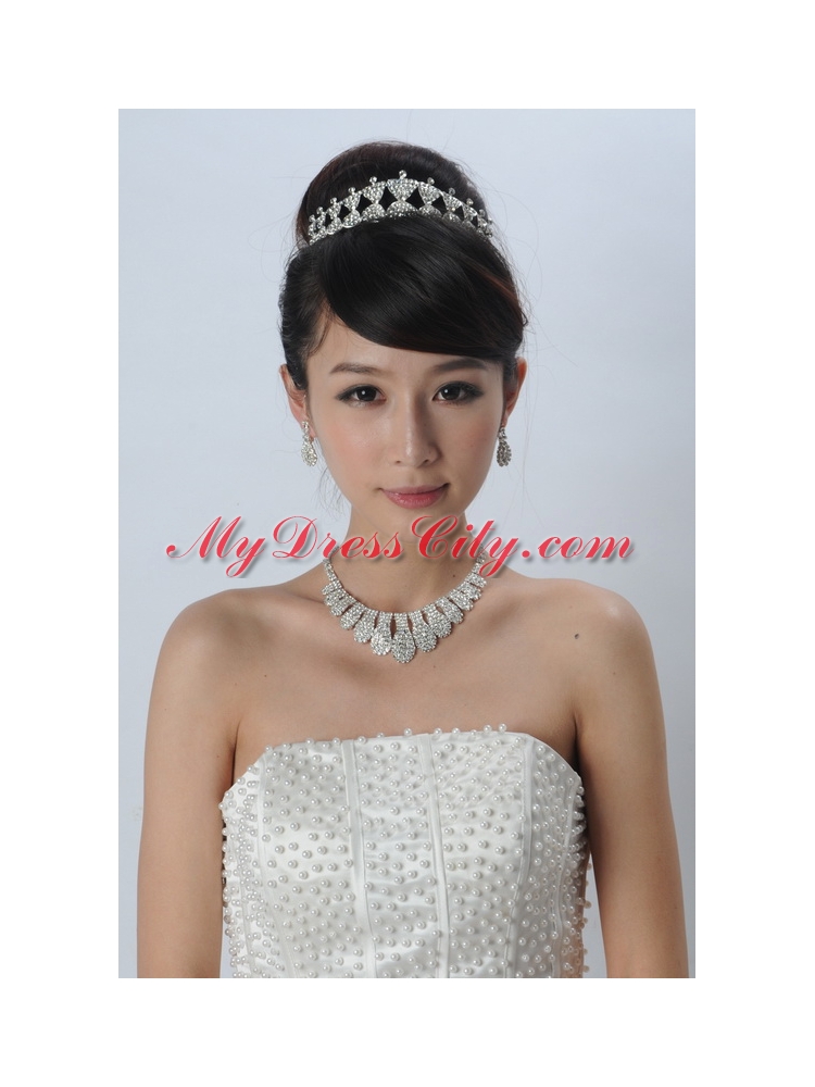 Charming Alloy With Rhinestone Jewelry Sets