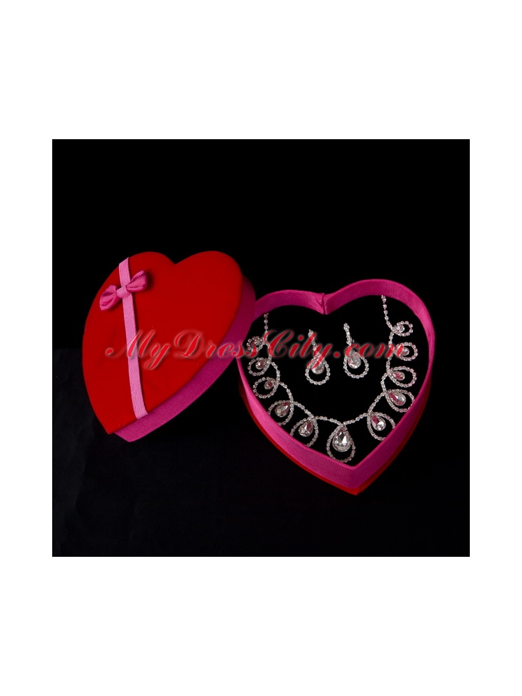 Luxurious Alloy With Rhinestone Crystal Ladies Jewelry Sets