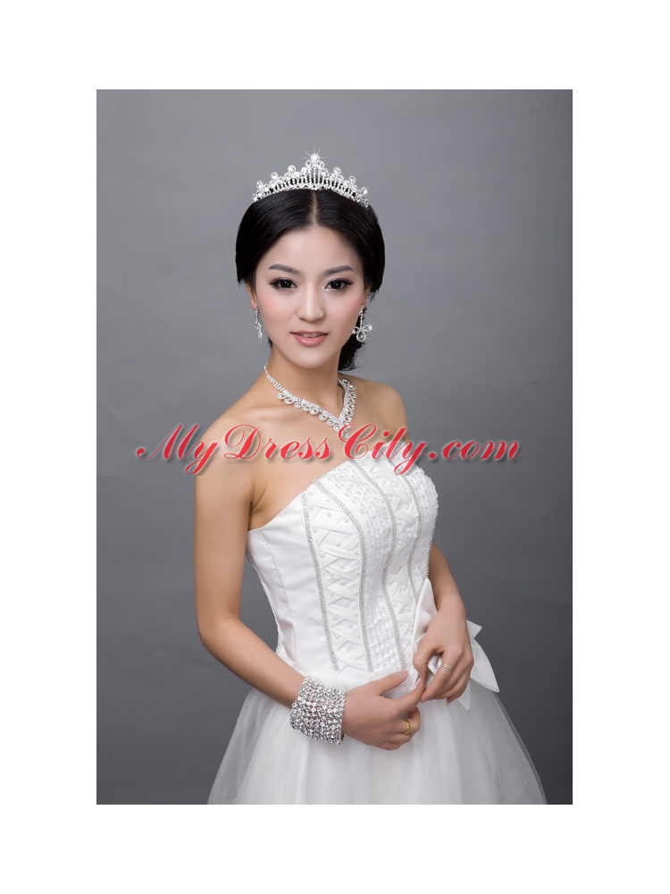 Shining Alloy With Rhinestone Ladies Jewelry Sets