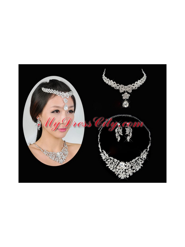 Alloy Wedding Jewelry Set Including Necklace And Earrings in Silver