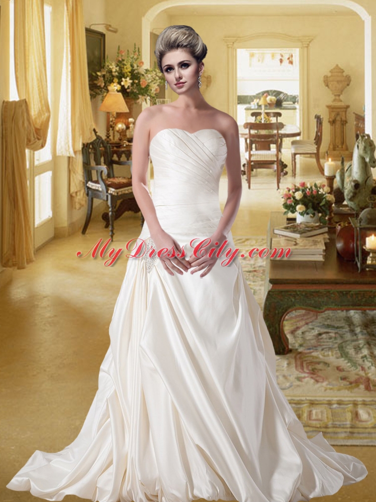 Gorgeous Sweetheart 2015 A Line Court Train Wedding Dresses with Beading