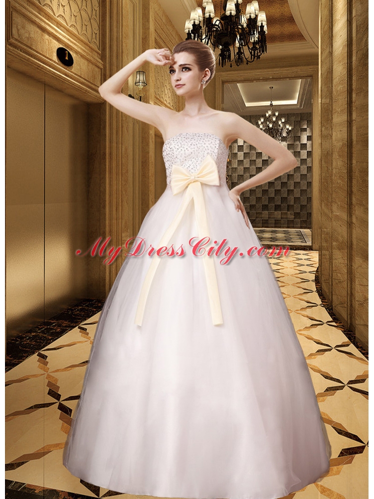 Beautiful Champagne Bowknot Strapless A Line Beading Wedding Dress